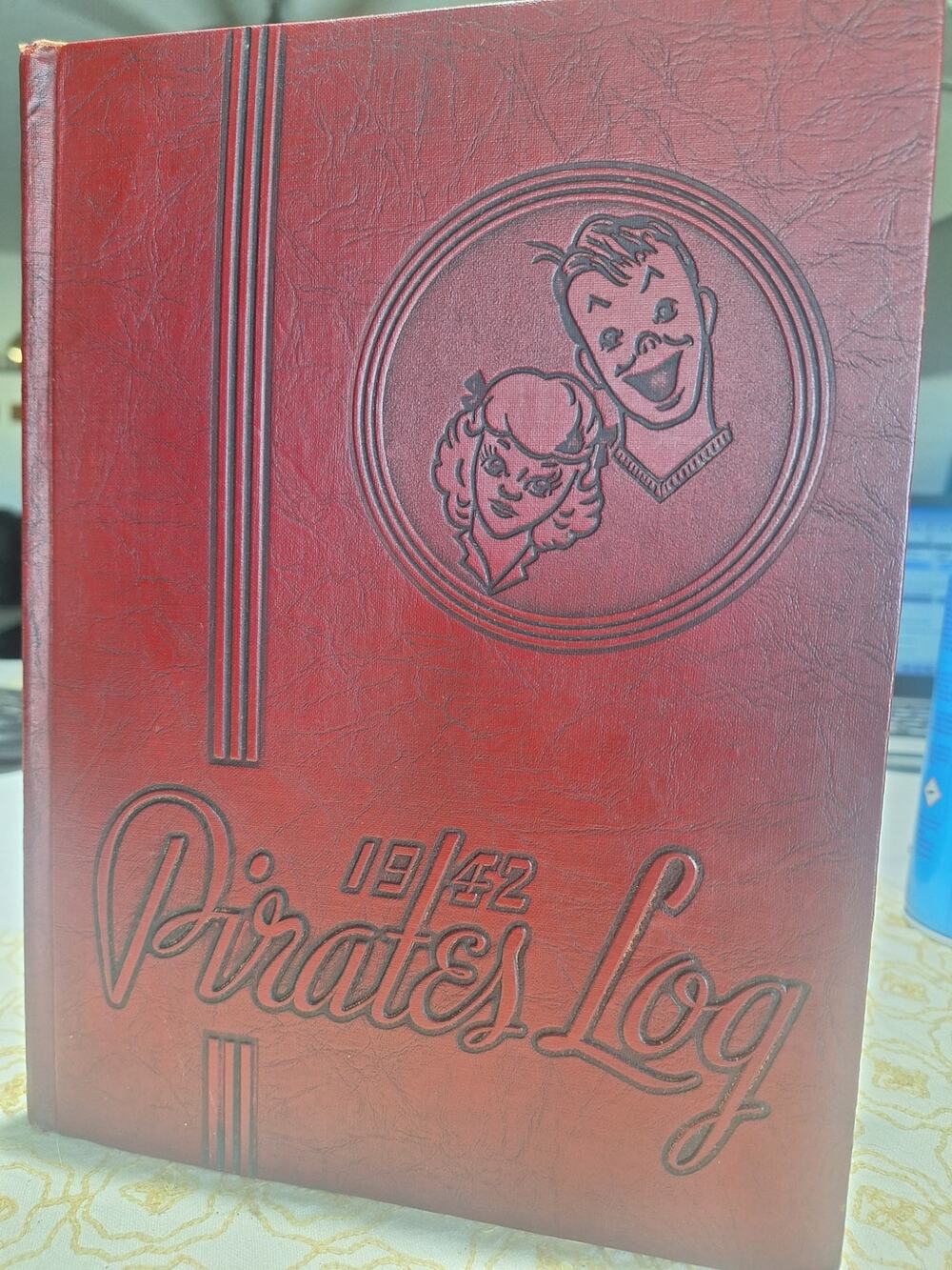 1942 Highline High School Pirates' Log Yearbook Carolyn Wilkinson Wilkie Signed